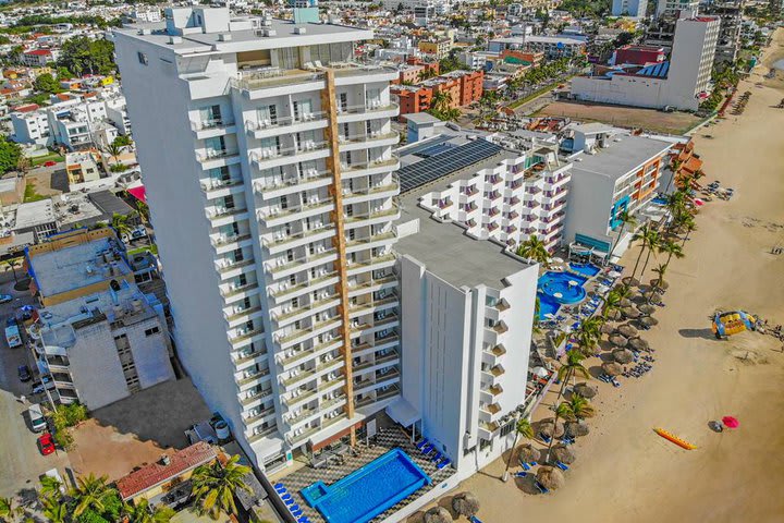 Pacific Palace Beach Tower Hotel