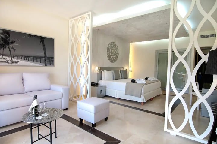 Img - Privilege junior suite lunamielera