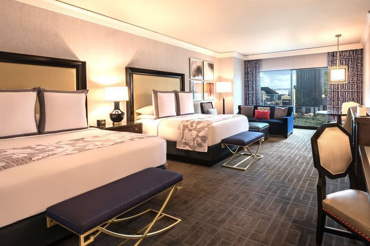 Augustus premium room