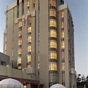 Sunset Tower Hotel