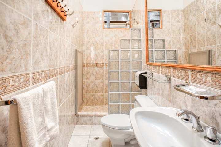 Interior de un baño privado