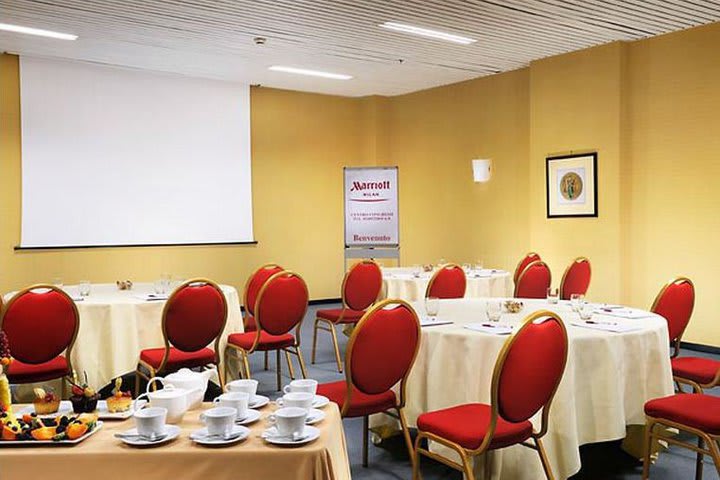 Caravaggio meeting room at the Milan Marriott Hotel