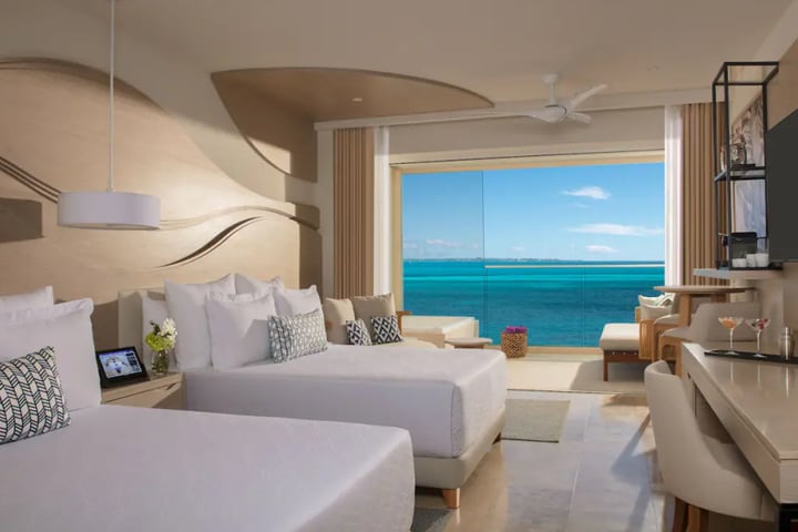 Img - Xhale club Junior Suite upper Ocean Front Double - BXUJDF