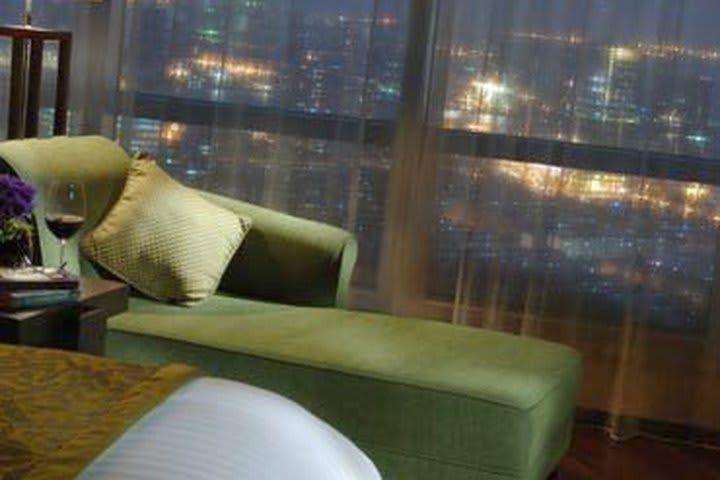 Sitting area in an executive apartment at the Marriott Executive hotel in Shanghai