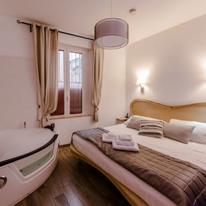 Flatinrome Trastevere Deluxe Rooms