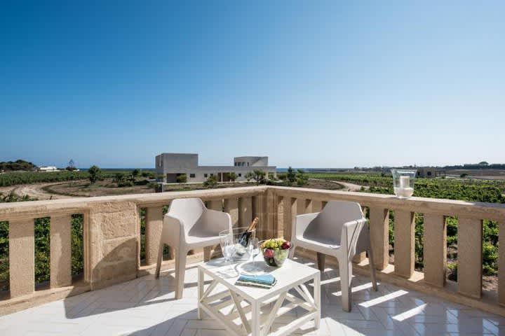 PriceTravel - Viaja fácil, sin pretextos