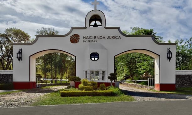 Hacienda Jurica by Brisas