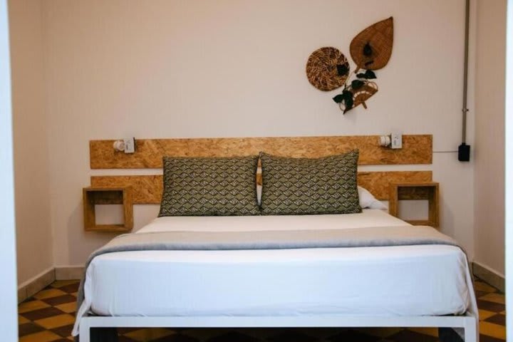 Basic room with double bed