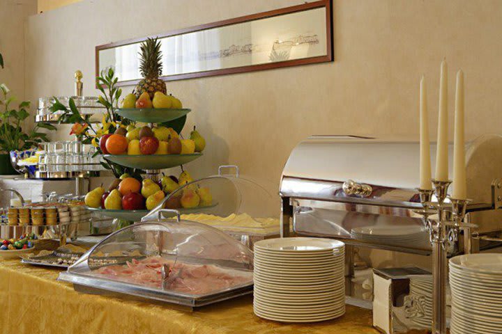 Salón de desayunos del Hotel Carlton Capri