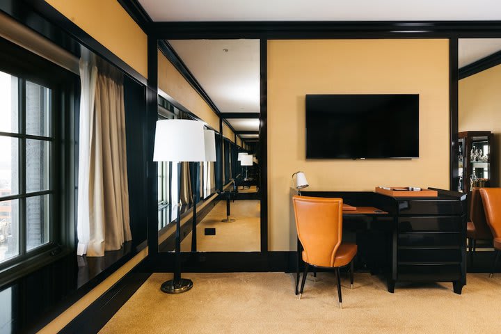 Junior Suite, River View (Accessible)