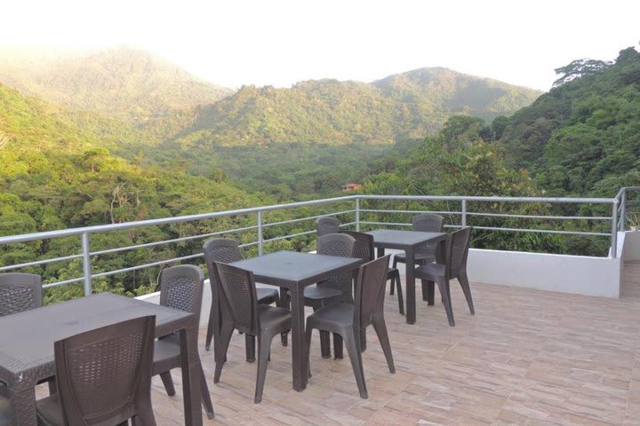 Terraza con vista a las montañas