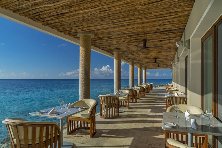 Tables facing the sea