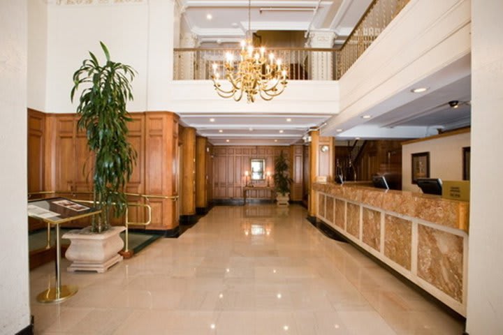 Lobby del Hotel Pickwick San Francisco