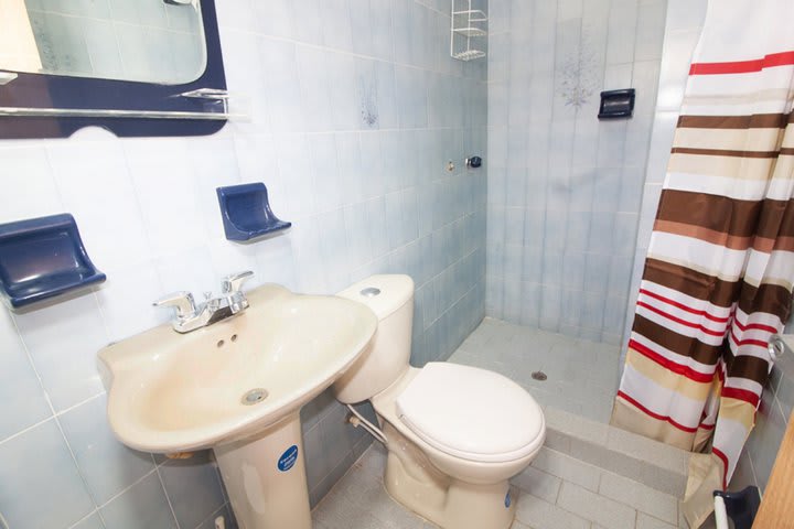 Baño privado Apartamento CIN401