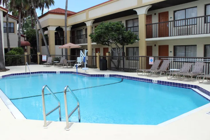 Hotel Best Western Orlando East Inn & Suites