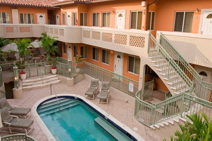 Heated pool at the Sun Harbour Boutique hotel in Surfside