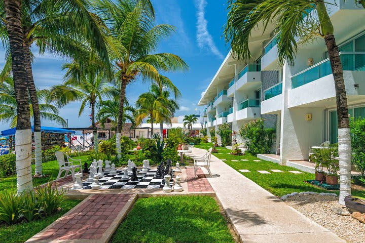 Outdoor giant chessboard