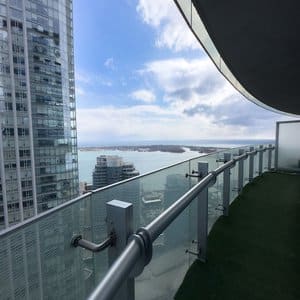 Luxury 2 Bedroom Lakeview