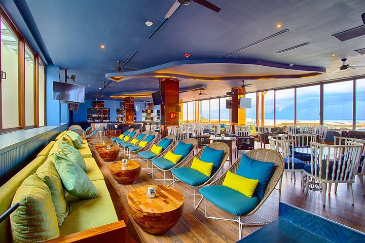 Insú - Sky Lounge: