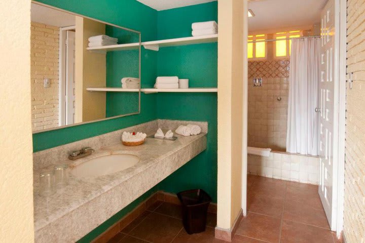 Baño de una habitación estándar