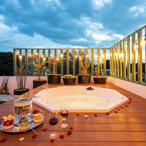 Rooftop Hot Tub 3 Levels 5bedroom in Villa Noria