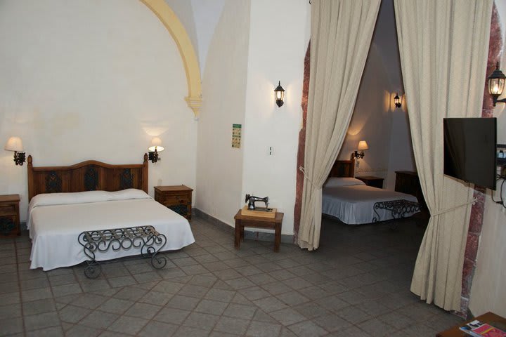 The hacienda has 105 guest rooms distributed in 8 hectares (20 acres)