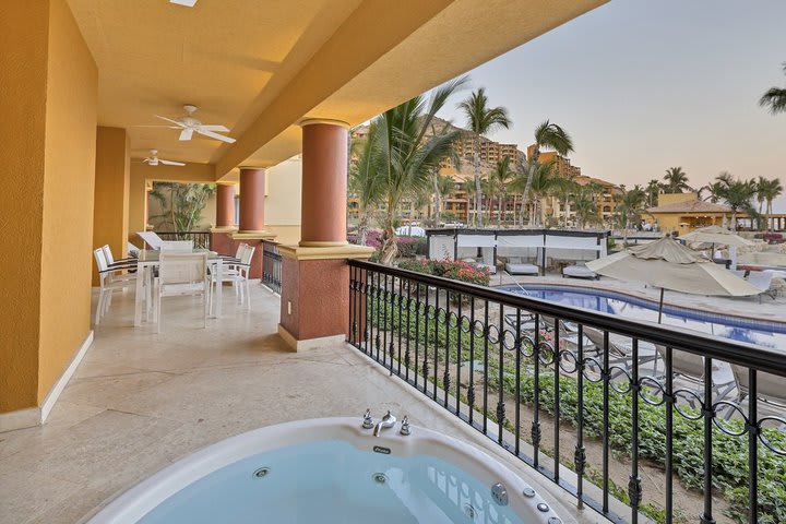 Piscina de la suite presidencial