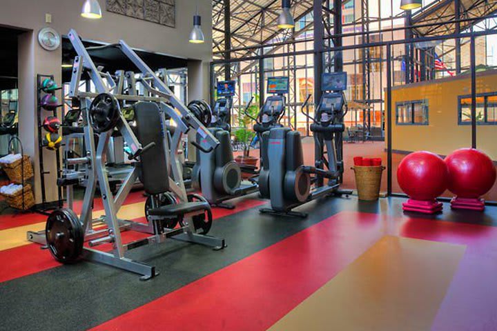 El Marriott Riverwalk de San Antonio tiene un gimnasio equipado, hotel en Texas