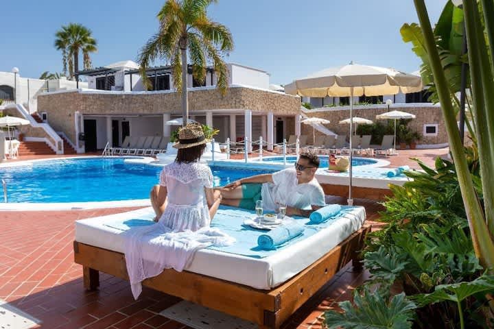 PriceTravel - Viaja fácil, sin pretextos