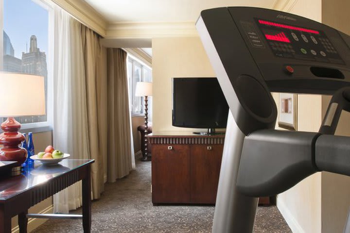 The Wyndham Grand Chicago Riverfront hotel has suites with exercising equipment