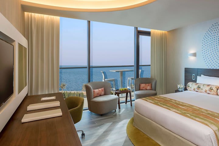 Holistic Wellness Room, Wellness Lounge And Beach Access, King Or Two Single Beds, Sea View