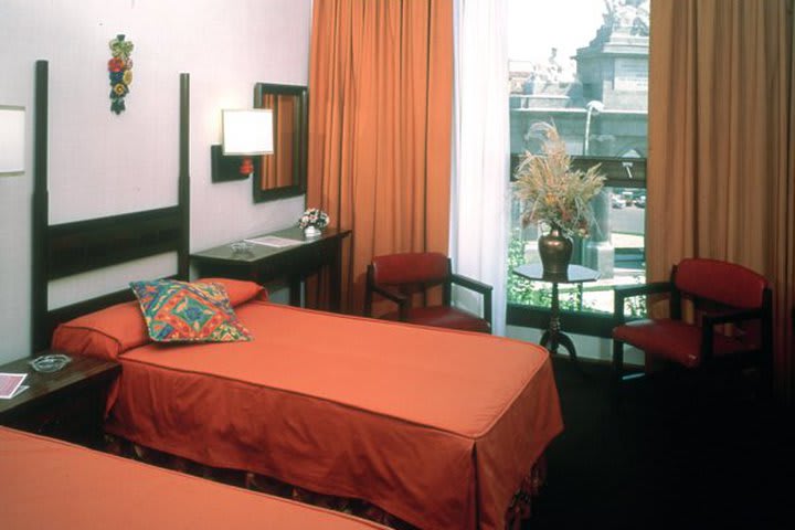 Habitación del Hotel Puerta de Toledo en Madrid