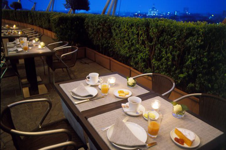 Terraza del hotel en el centro de Milán, Dei Cavalieri Duomo