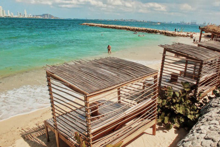 Hotel frente a la playa