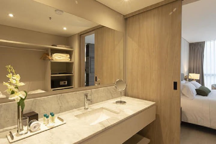 Bathroom in a Diamond Terrace room