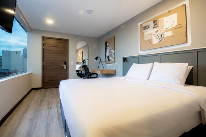 Superior standard guest room