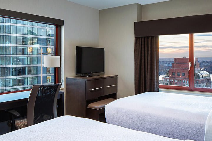 Holiday Inn Manhattan-Financial District, an IHG Hotel