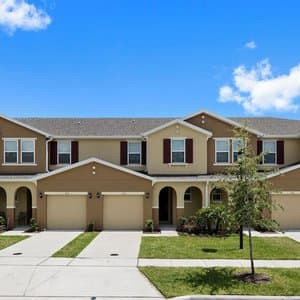 Stunning 4 Bd w Gameroom Close to Disney 5110