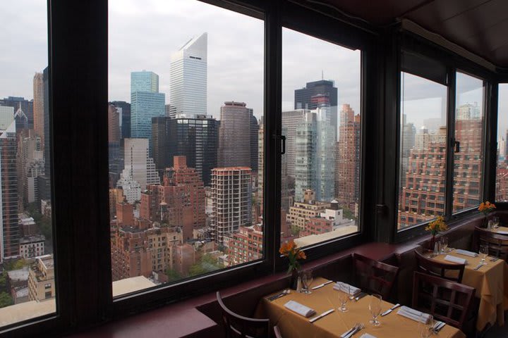 Vista desde el restaurante del hotel Beekman Tower