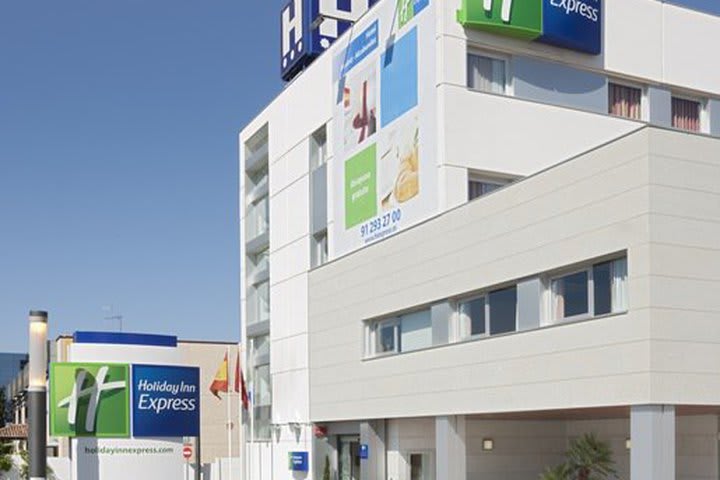 Holiday Inn Express Madrid sits in the industrial park of Alcobendas