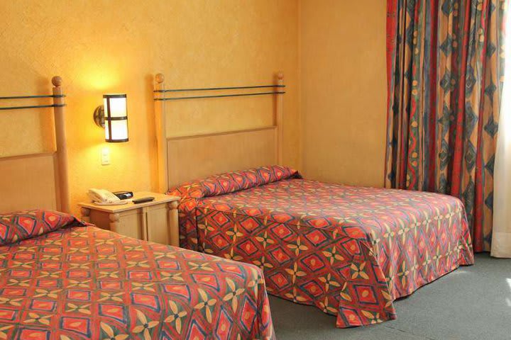 The modern rooms are equipped with air conditioning