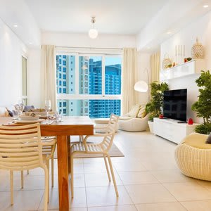 Modern and Airy 2BR in Palm Jumeirah