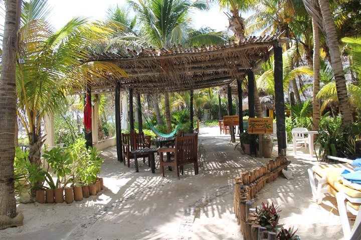 Hotel Villa Kiin is located in a small bay next to Playa Norte