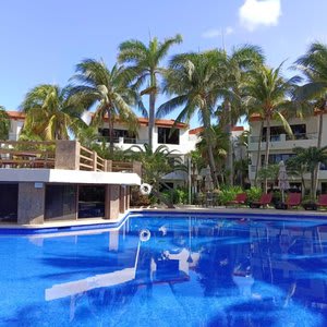 Sina Suites Cancun