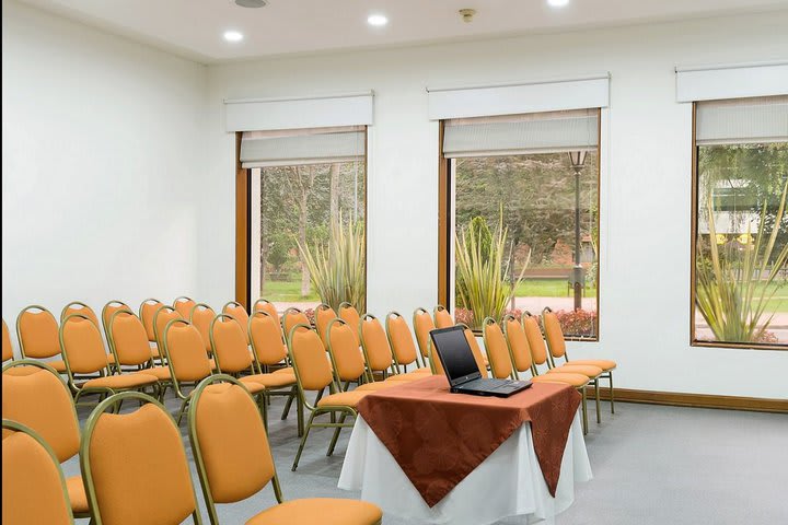 Salón Cóndor