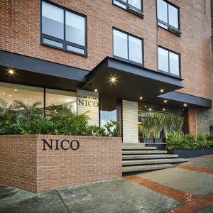 NICO Aparta Suites