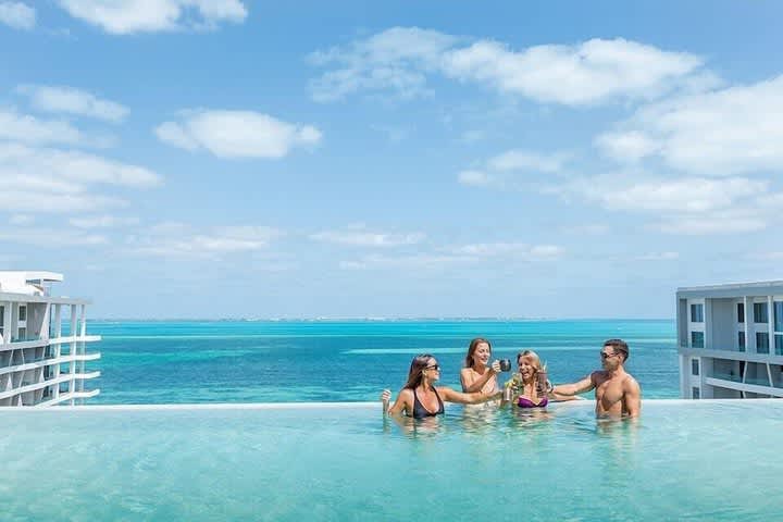 PriceTravel - Viaja fácil, sin pretextos