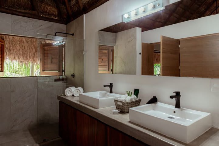 Bathroom with double sink in an Ananda room