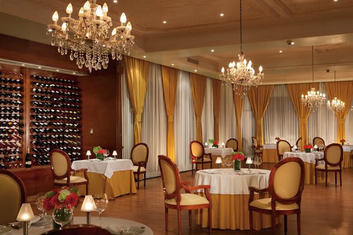 Bordeaux restaurant with French cuisine