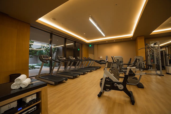 Fitness center with cardiovascular machines